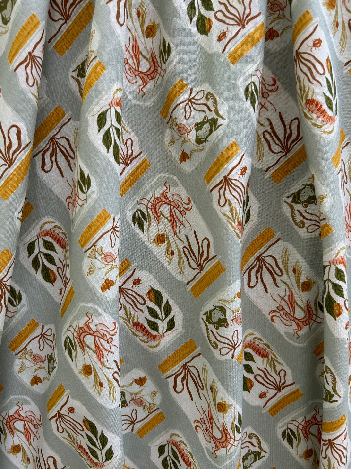 close up of the jars print