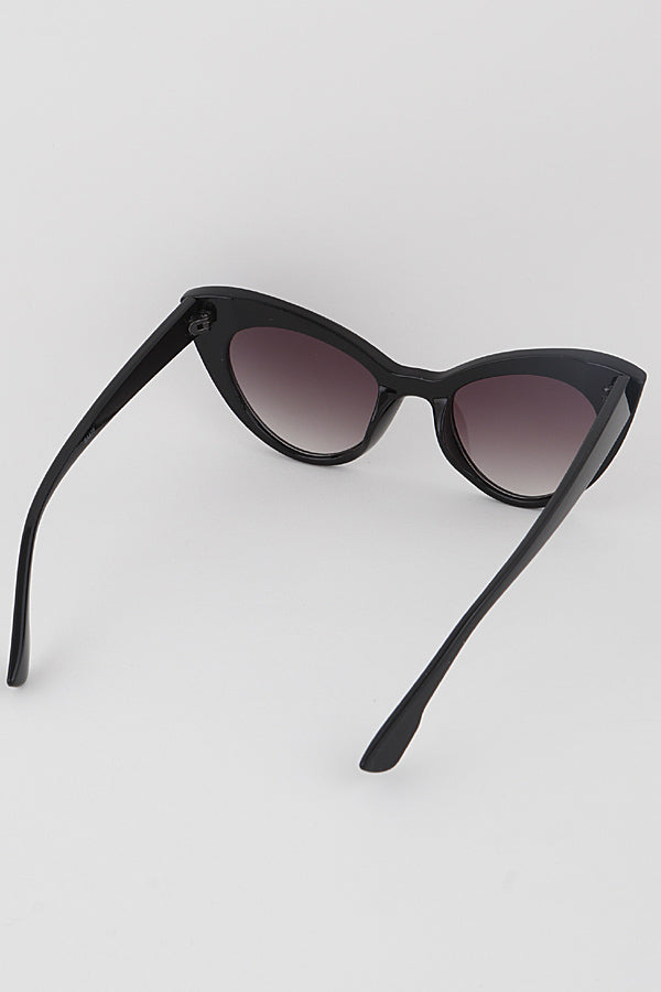 retro cat eye sunglasses
