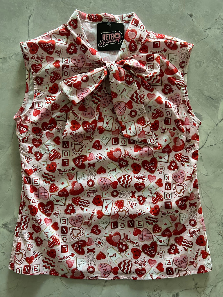 5049 XOXO Bow Top