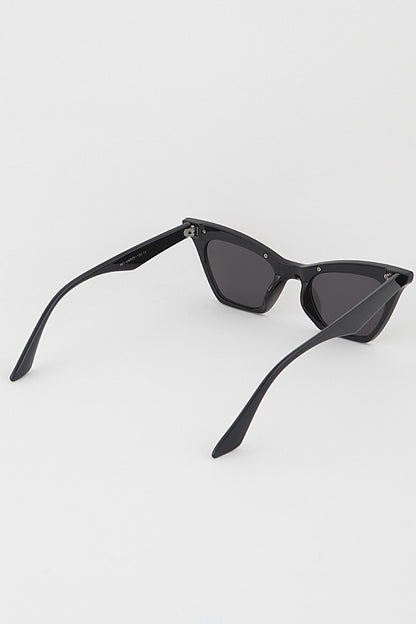 Leaf Accent Cat Eye Sunglasses